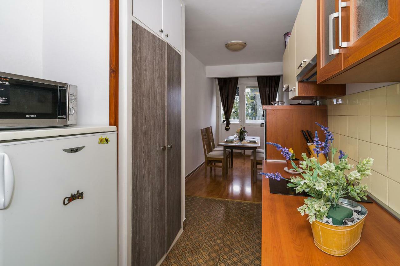 2 Bedroom Apartment/Parking/Market Сплит Екстериор снимка
